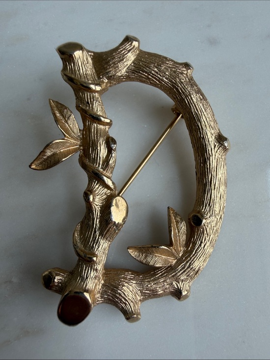 Sarah Coventry Jewelry - Vintage Sarah Coventry Monogram “D” Gold Branch & Leaf Brooch- Whimsical